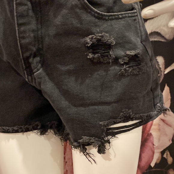 Cute Black Denim Shorts - Picture 3 of 5
